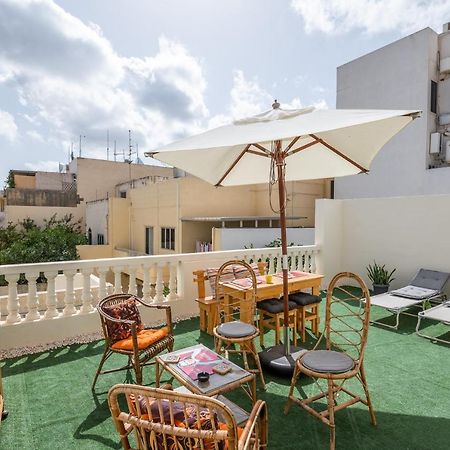 Close To Airport, Double Bedroom, Sofa-Bed, Private Bathroom For Adults And Children Aged 10 And Over Only Gudja Ngoại thất bức ảnh
